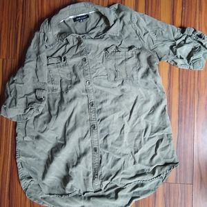 Button up short sleeve shirt